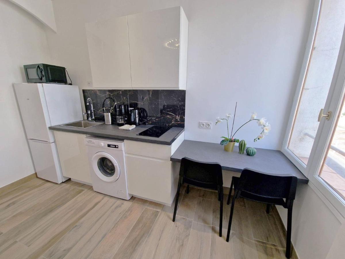 Gregbnb - T2 37M2 -1- Est - Toulon Extérieur photo